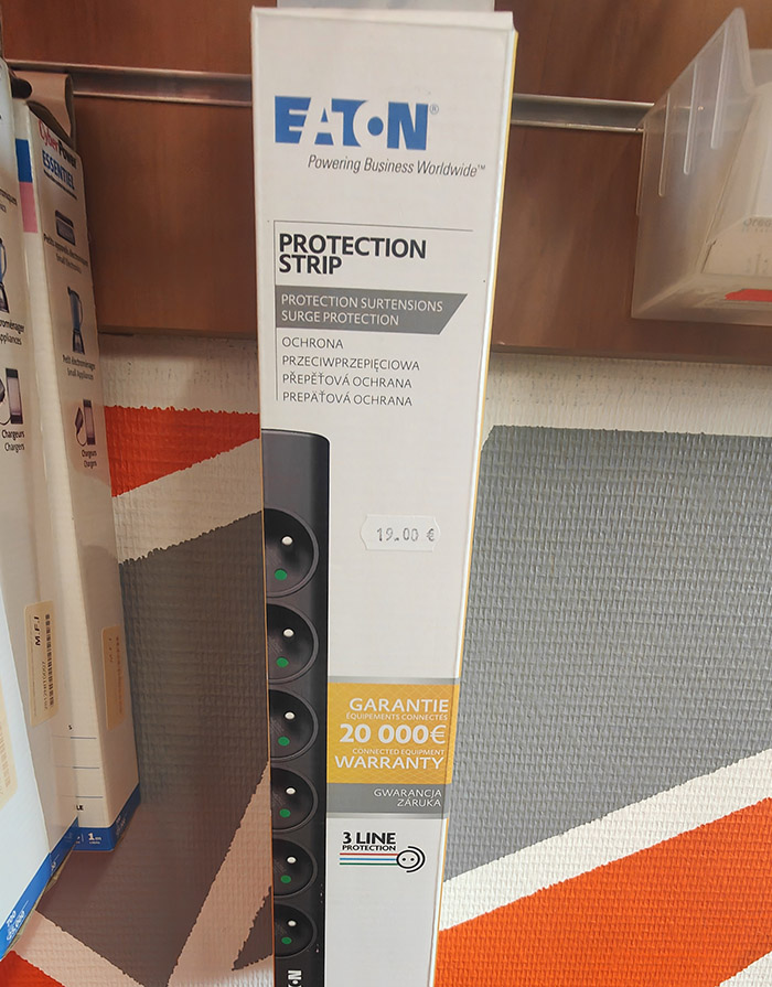 Eaton PS6F protection surtension 6 sortie(s) CA 220 - 250 V Noir, Blanc 1 m